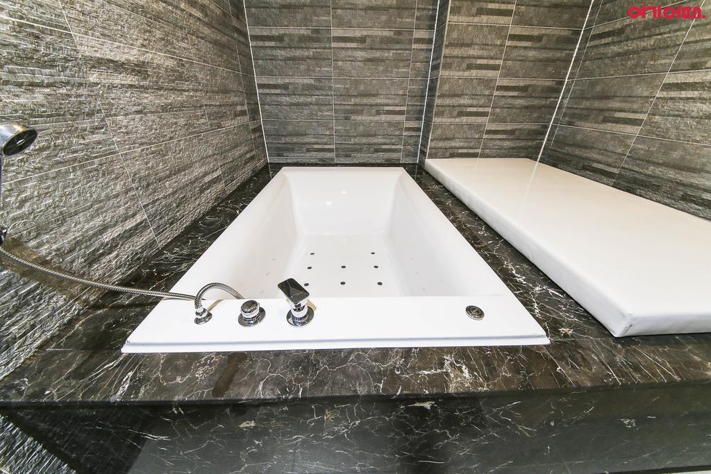 Dove Hotel Ilsan Ni Eksteriør billede